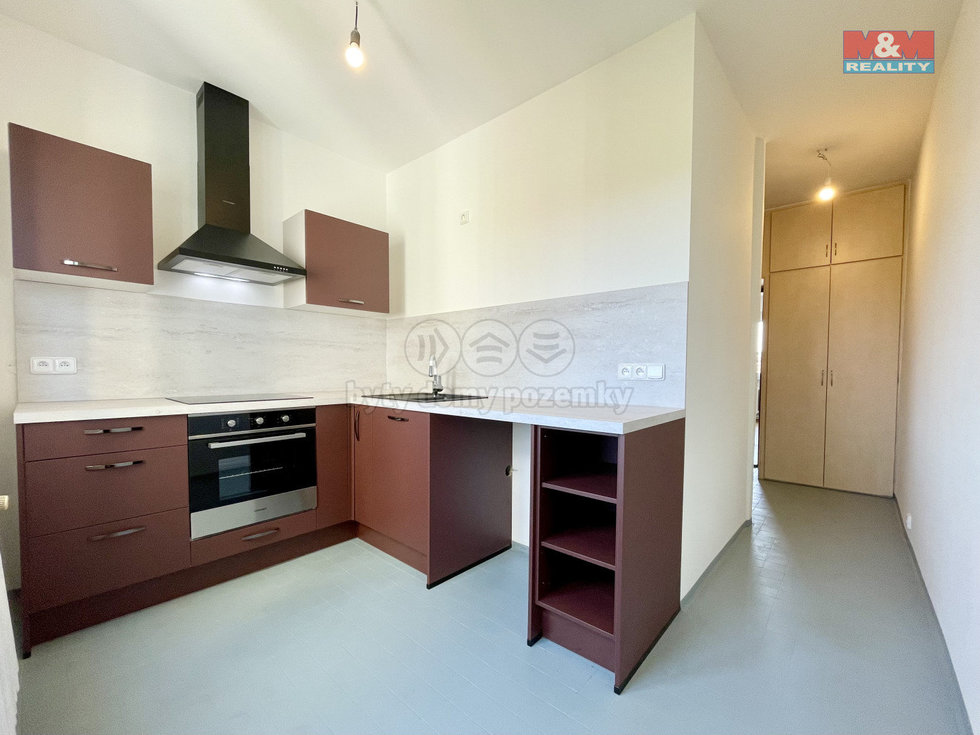 Pronájem bytu 2+1 52 m², Sokolov