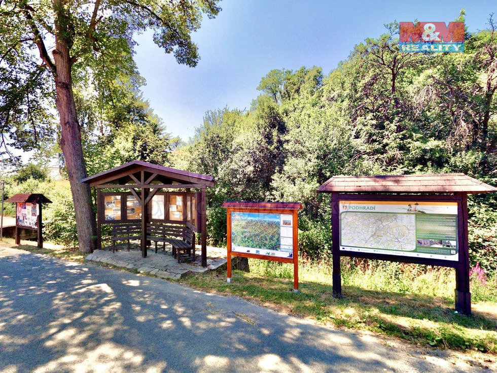 Prodej stavební parcely 3377 m², Podhradí