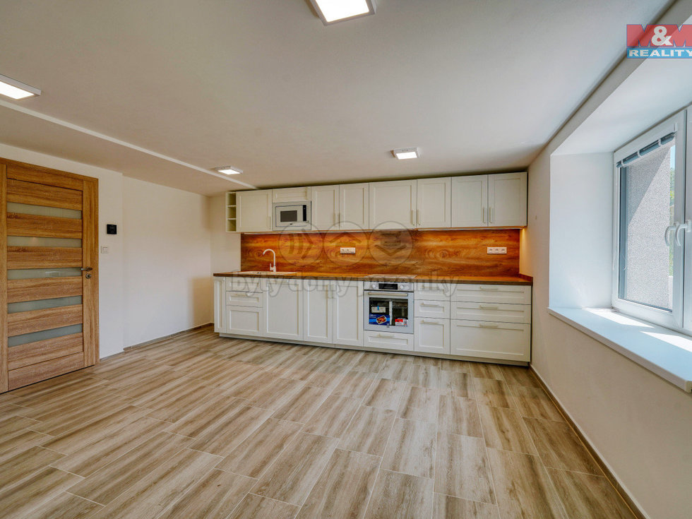 Pronájem bytu 2+1 65 m², Hořovice