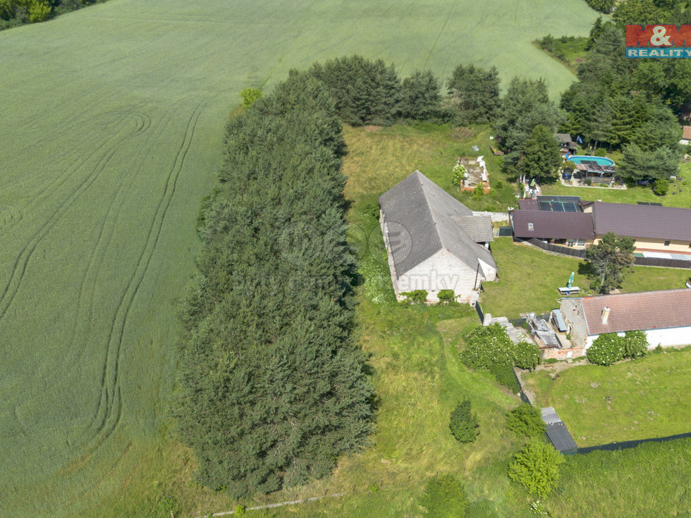 Prodej zemědělské půdy 1983 m², Svatý Mikuláš