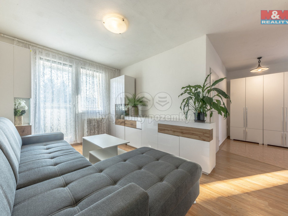 Pronájem bytu 2+1 39 m², Mnichovo Hradiště