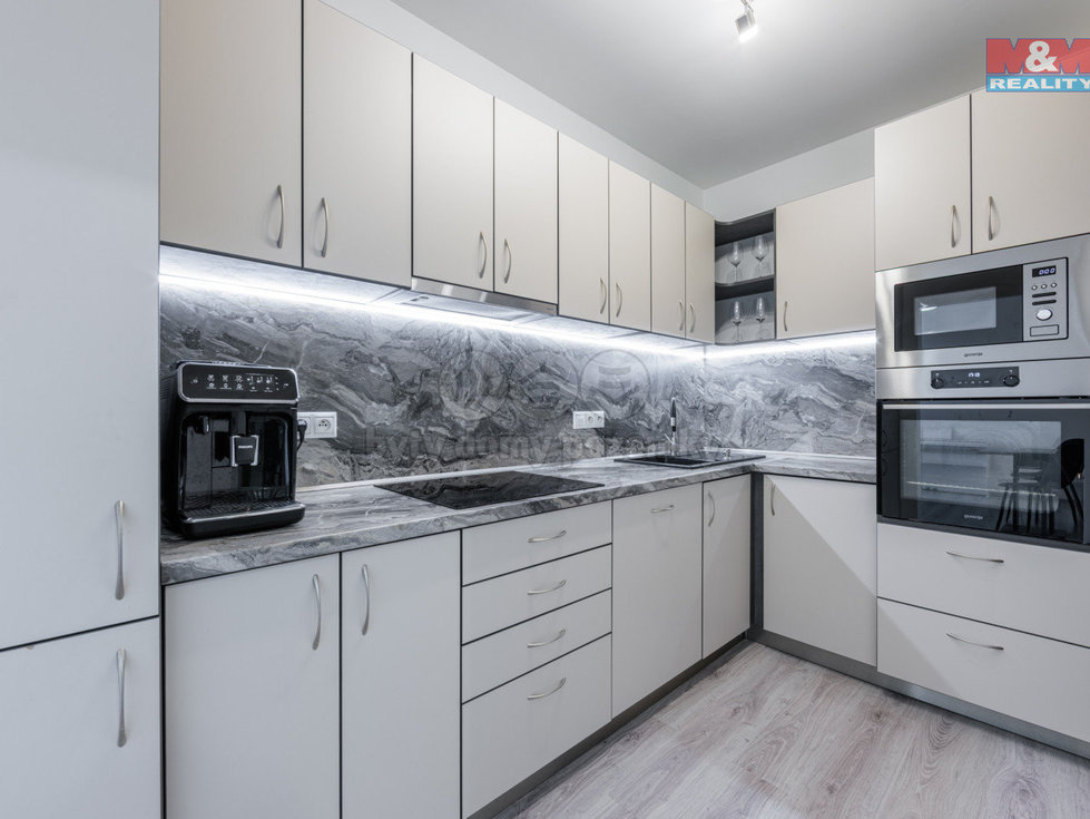 Prodej bytu 2+kk 56 m², Zbůch