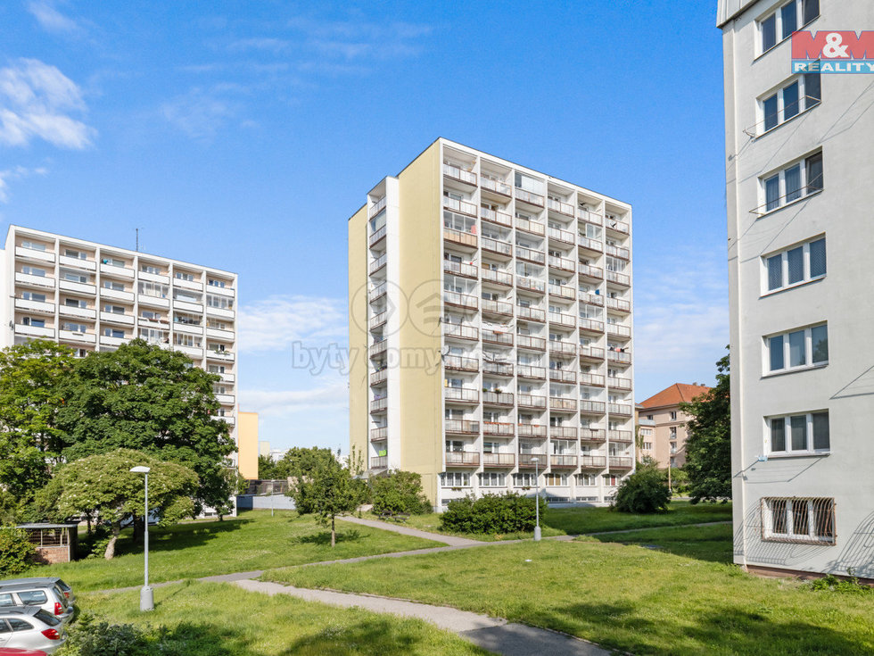 Prodej bytu 1+kk, garsoniery 27 m², Kladno