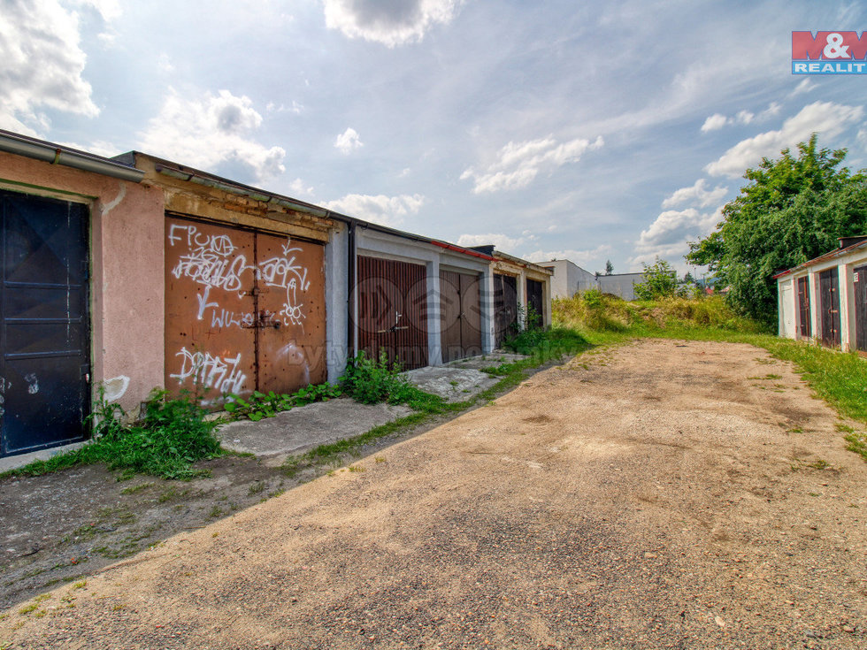 Prodej garáže 20 m², Jirkov