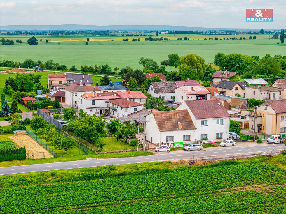 Prodej stavební parcely 902 m², Stěžery