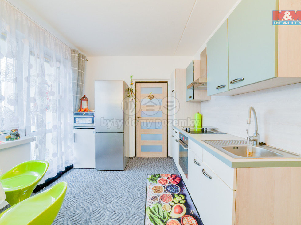 Pronájem bytu 3+1 66 m², Cheb
