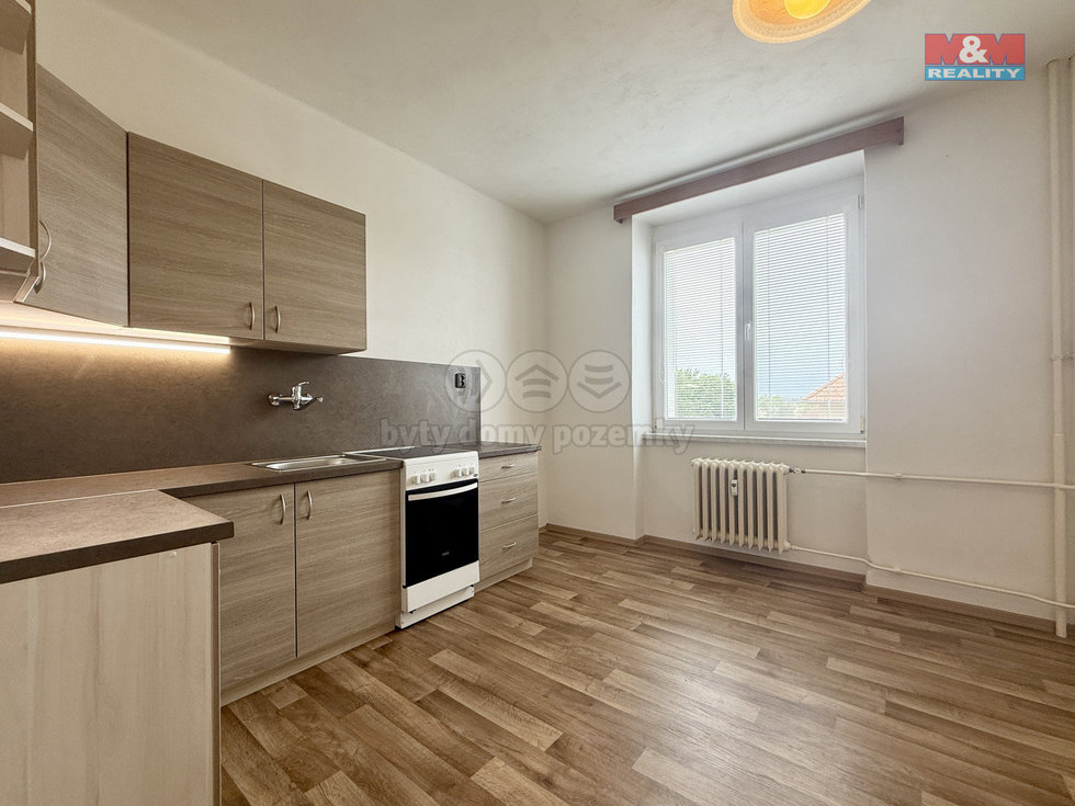 Pronájem bytu 3+1 75 m², Nové Město nad Metují