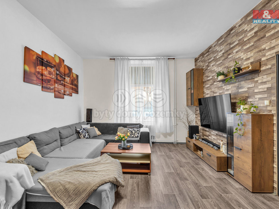 Prodej bytu 3+1 100 m², Desná