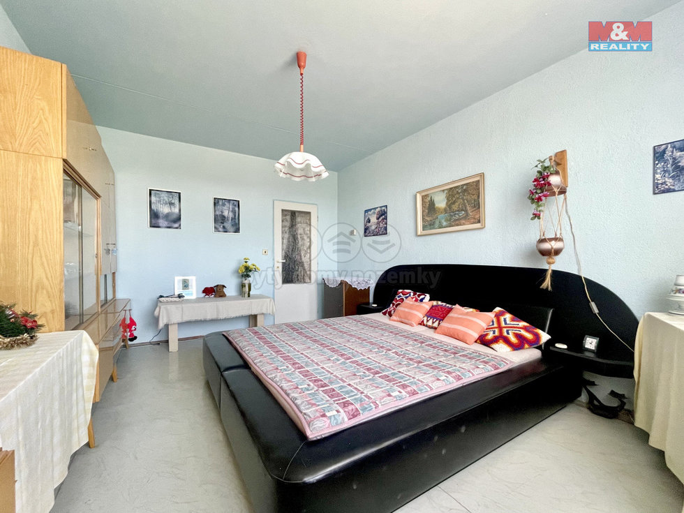 Prodej bytu 3+1 80 m², Krupka