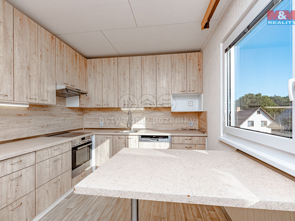 Prodej bytu 3+1 78 m², Líšnice