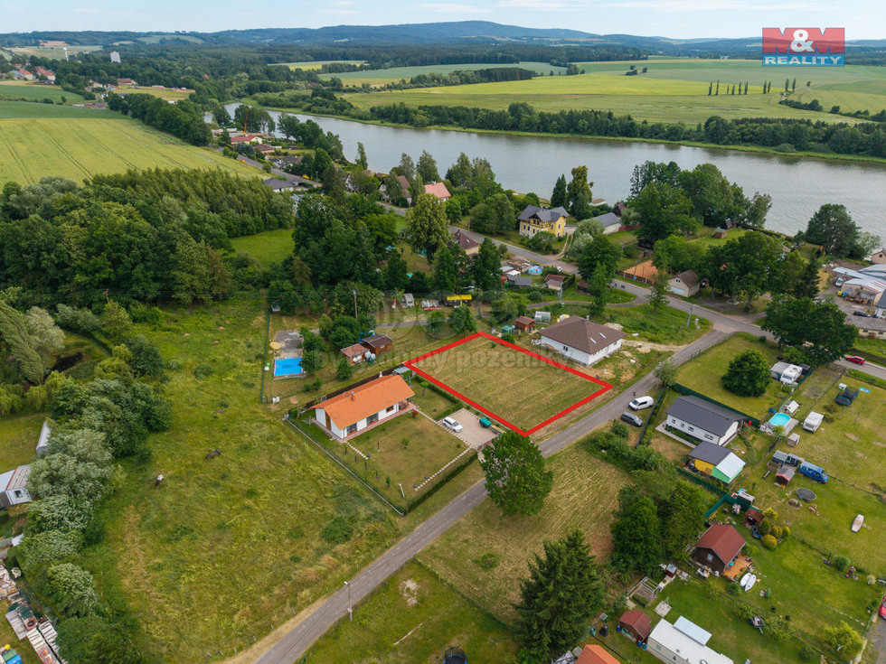 Prodej stavební parcely 1497 m², Okrouhlá