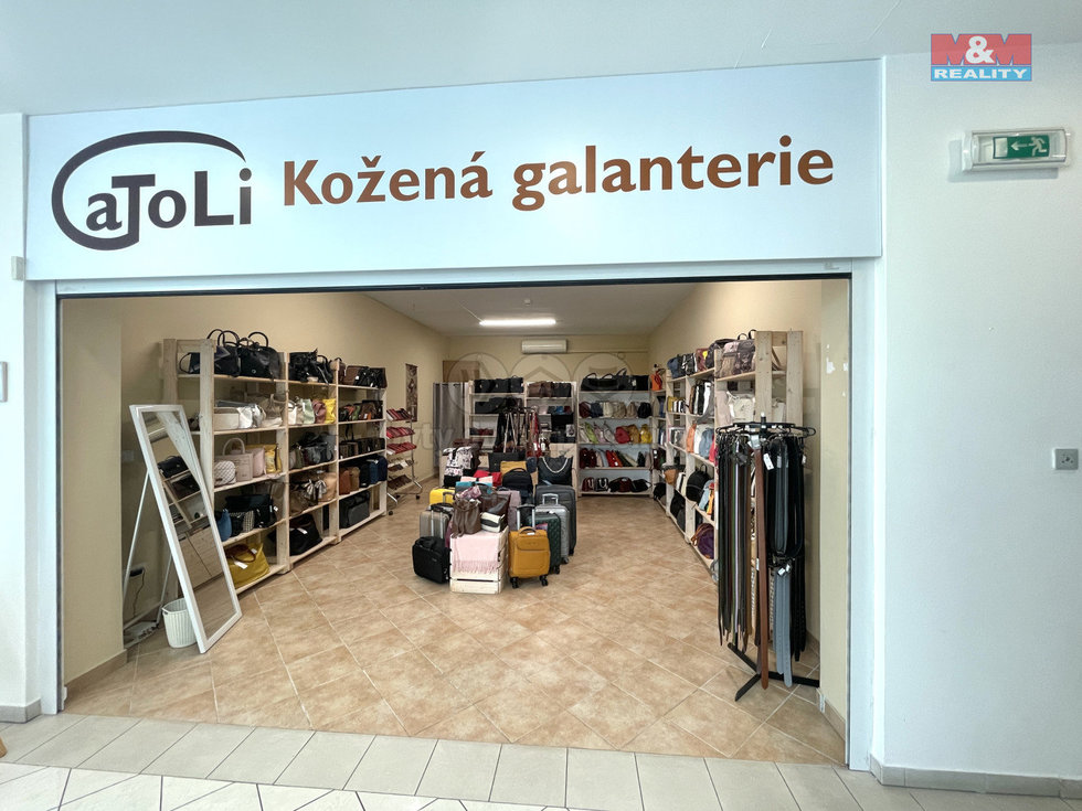 Pronájem obchodu 36 m², Uherské Hradiště