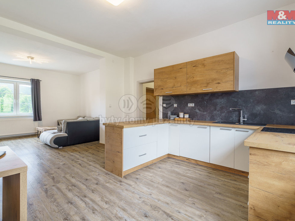 Prodej bytu 3+kk 80 m², Nejdek