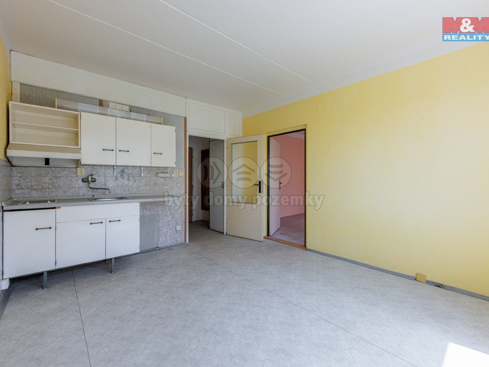 Prodej bytu 1+1 37 m², Karlovy Vary