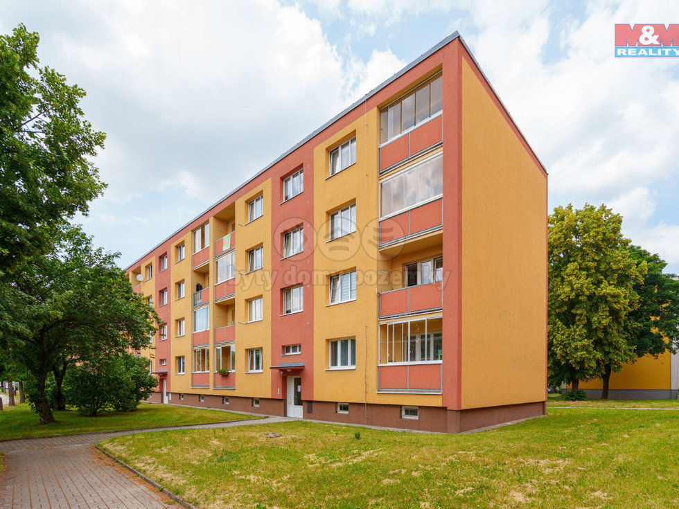 Prodej bytu 2+1 54 m², Bílina