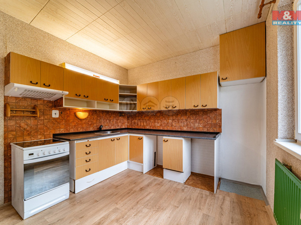 Prodej bytu 4+1 92 m², Nejdek