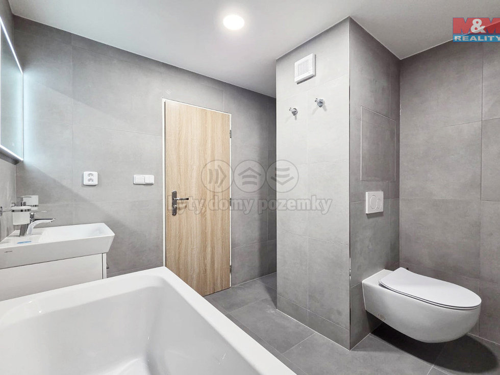 Pronájem bytu 2+1 67 m², Karlovy Vary
