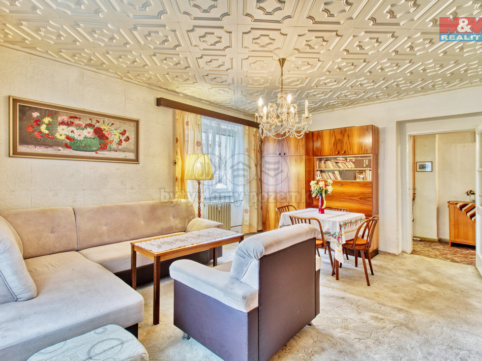 Prodej bytu 2+1 77 m², Ostrov