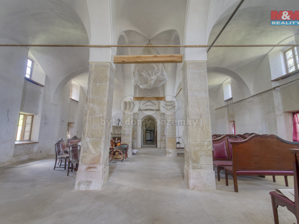 Prodej hotelu, penzionu 1614 m², Červené Poříčí