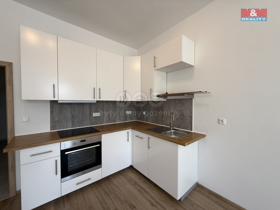 Pronájem bytu 1+kk, garsoniery 41 m², Třebechovice pod Orebem