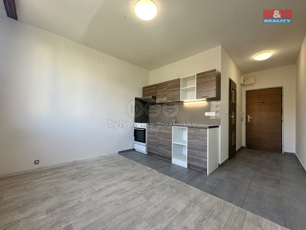 Prodej bytu 1+1 36 m², Chomutov
