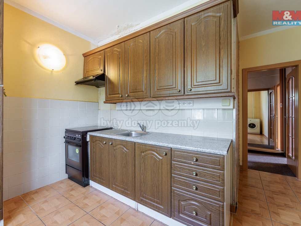 Prodej bytu 3+1 56 m², Habartov