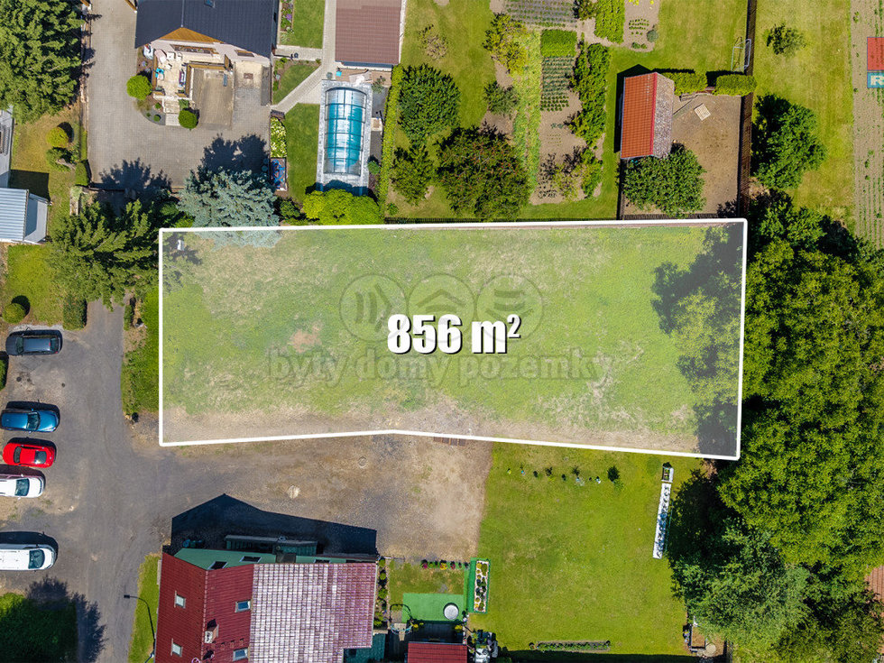 Prodej stavební parcely 865 m², Velemín