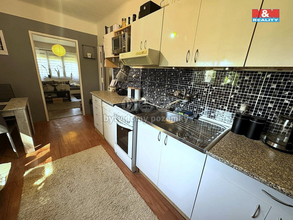 Pronájem bytu 2+1 55 m², Velká Hleďsebe