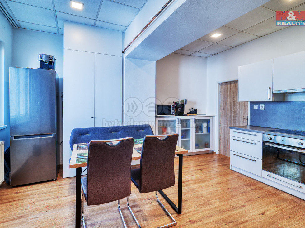 Pronájem bytu 2+1 65 m², Plzeň