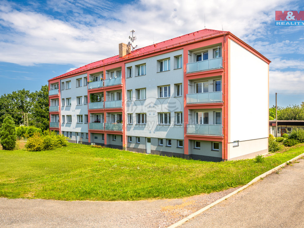 Prodej bytu 3+1 76 m², Zbýšov