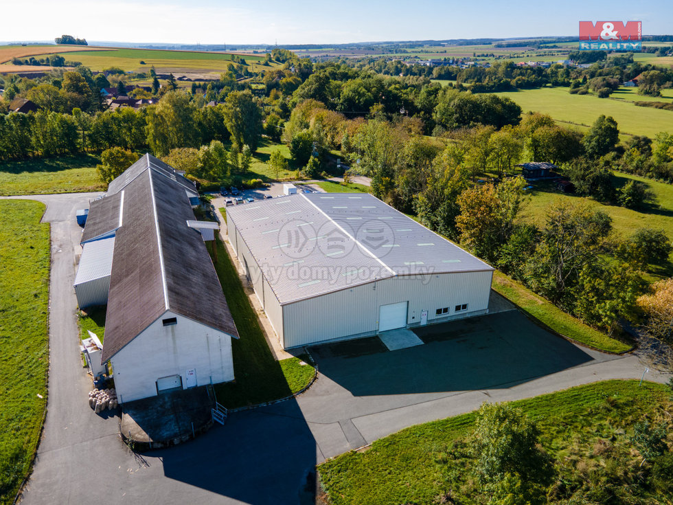 Pronájem skladu 1274 m², Cerekvice nad Loučnou