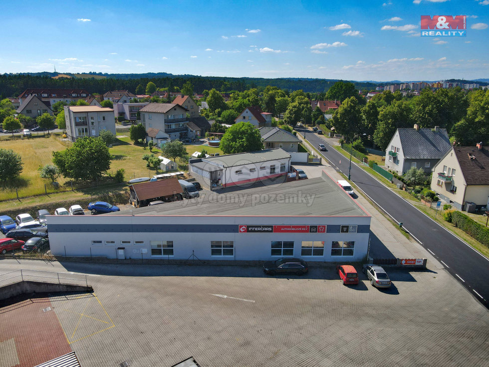 Pronájem obchodu 449 m², Tábor