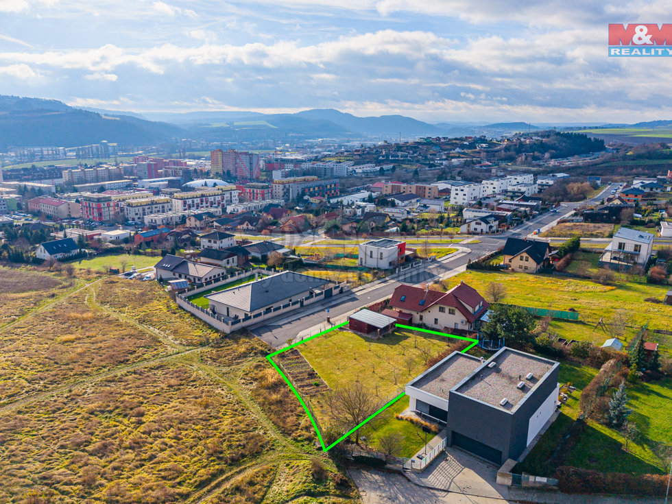 Prodej stavební parcely, Beroun