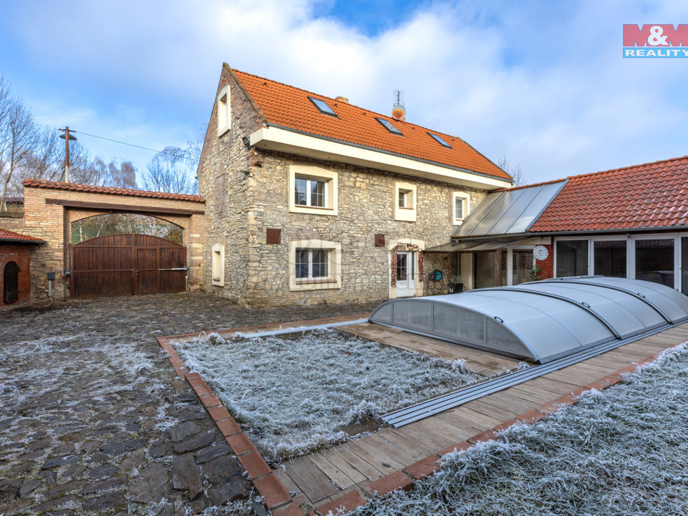 Prodej zemědělské usedlosti 823 m², Středokluky