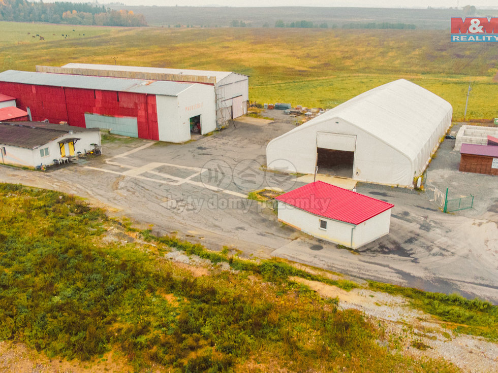 Pronájem skladu 1000 m², Tachov