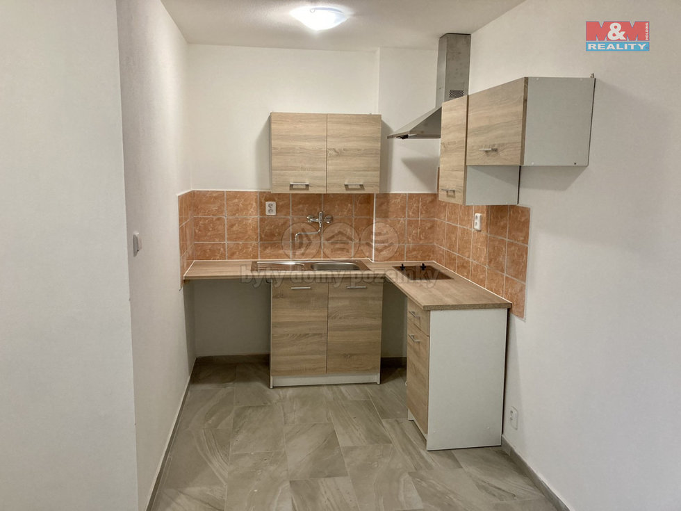 Pronájem bytu 1+kk, garsoniery 25 m², Švihov