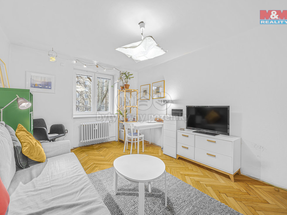 Prodej bytu 1+1 37 m², Praha