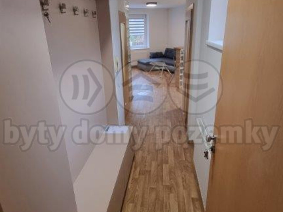 Pronájem bytu 2+kk 45 m², Znojmo