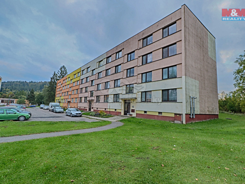 Prodej bytu 3+1 63 m², Prachovice