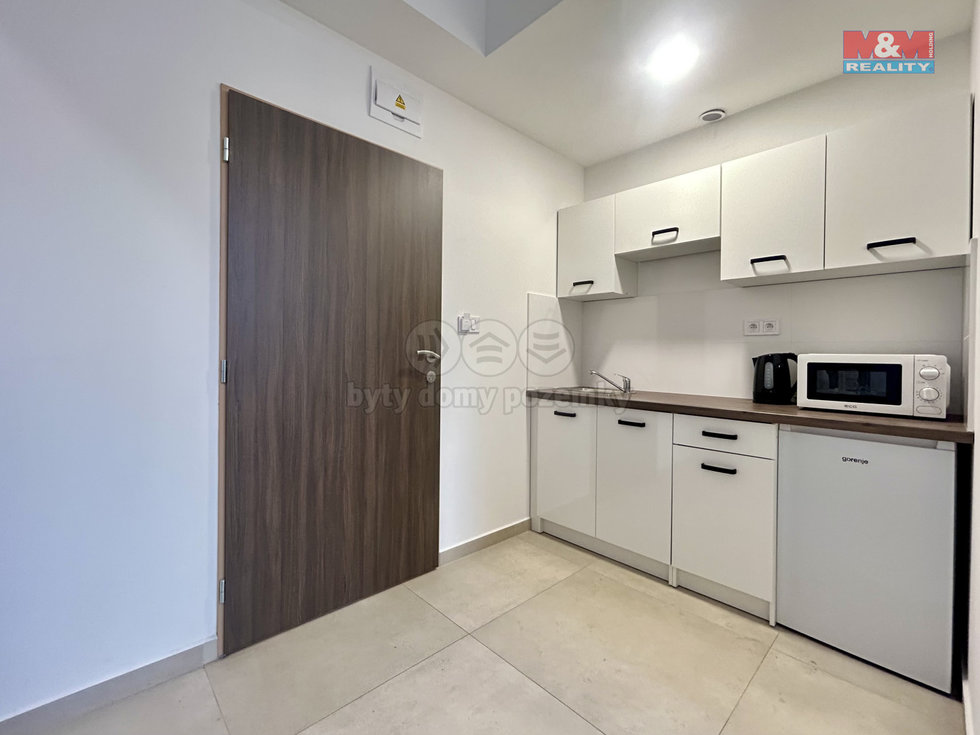 Pronájem bytu 1+kk, garsoniery 40 m², Humpolec