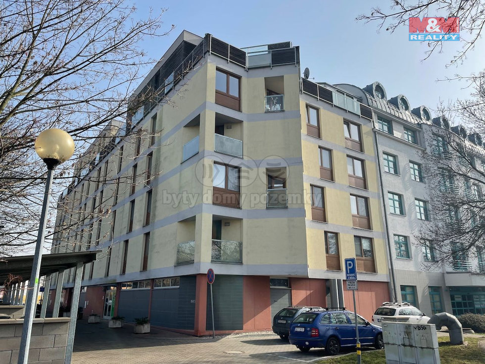 Pronájem bytu 2+kk 76 m², Pardubice