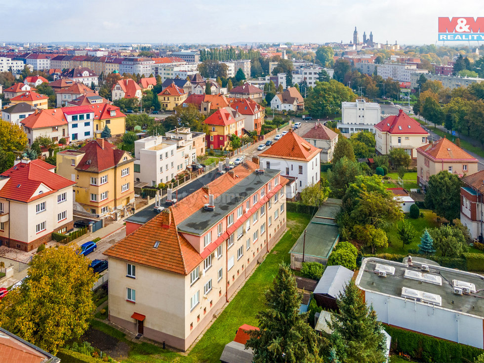 Prodej bytu 2+1 48 m², Hradec Králové