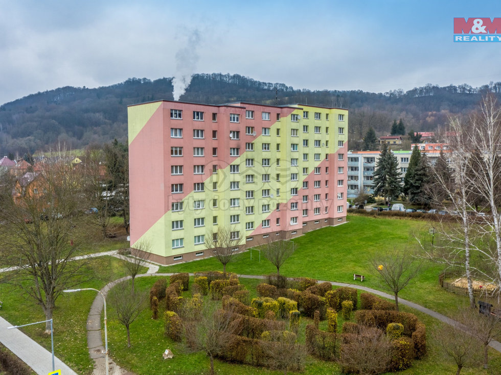 Prodej bytu 3+1 69 m², Benešov nad Ploučnicí