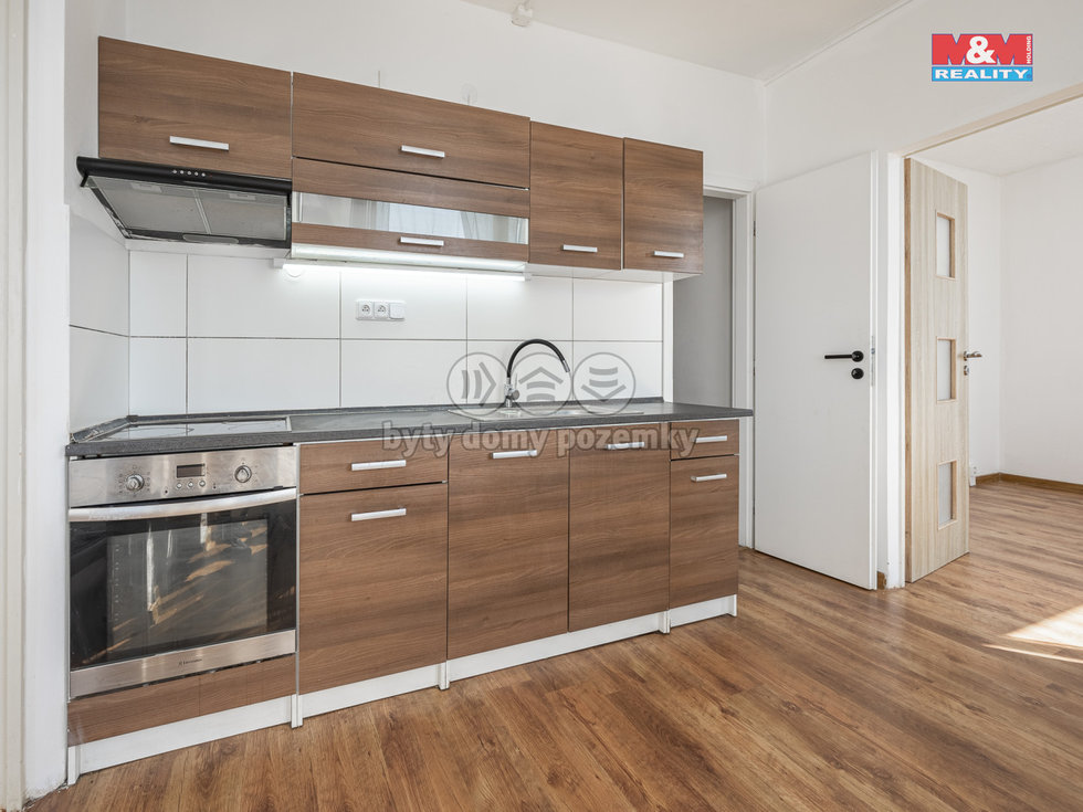 Prodej bytu 3+1 74 m², Most