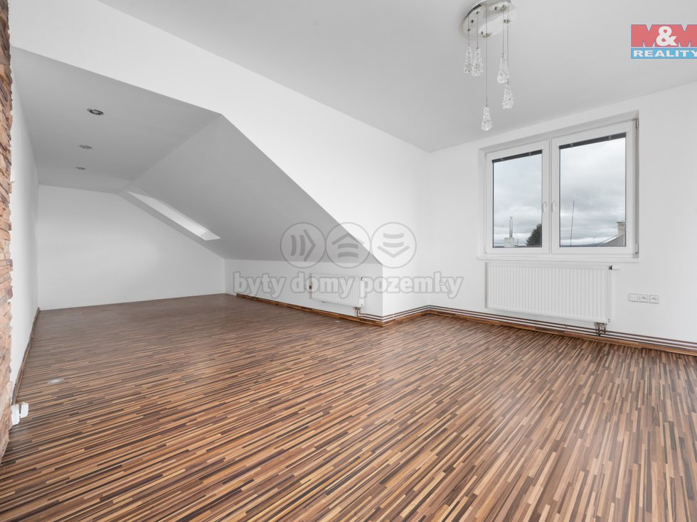 Prodej bytu 1+kk, garsoniery 43 m², Žamberk