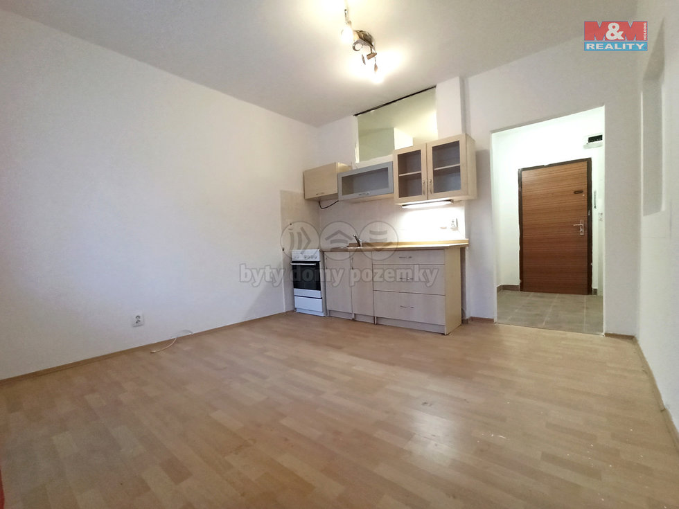 Pronájem bytu 2+kk 50 m², Moravský Beroun