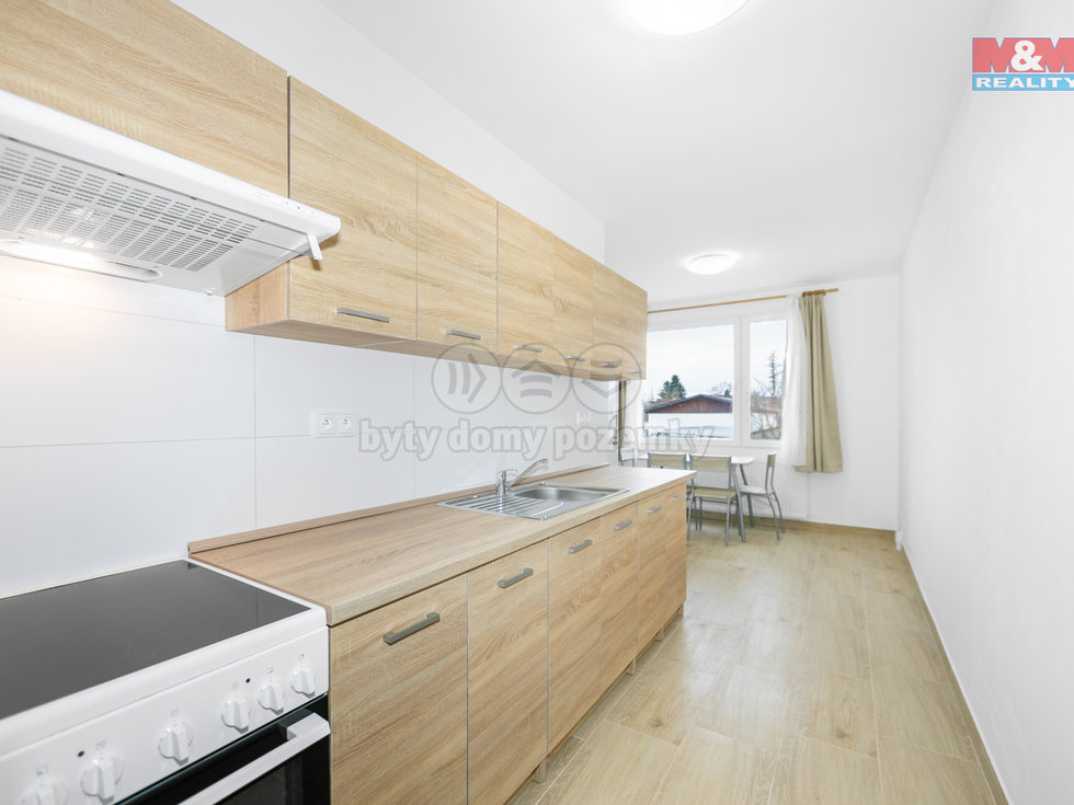 Pronájem bytu 3+kk 45 m², Dnešice