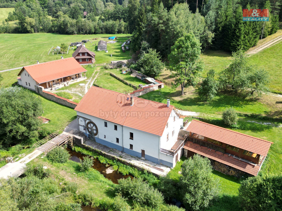 Prodej hotelu, penzionu 217 m², Benešov nad Černou