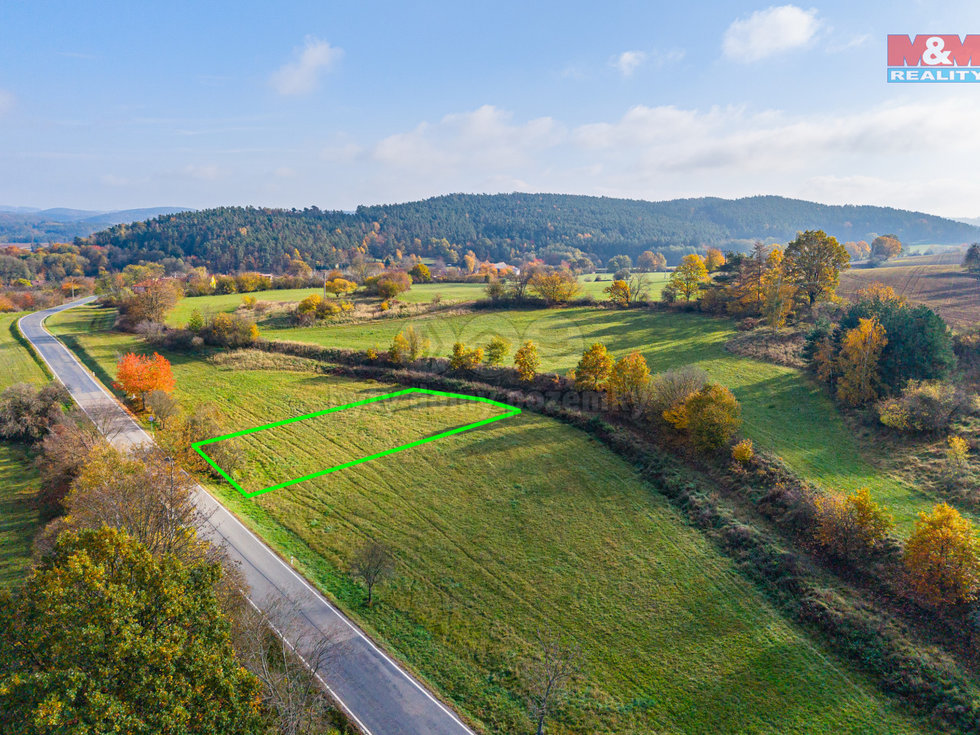 Prodej stavební parcely, Milešov