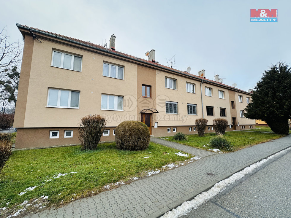 Pronájem bytu 2+1 52 m², Zbýšov